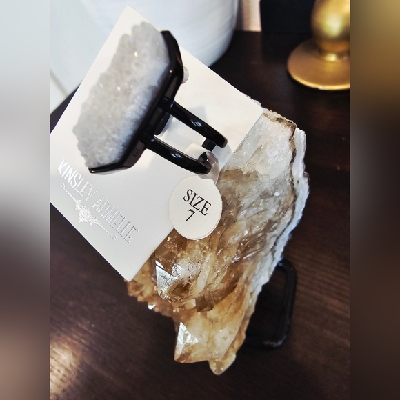 Kinsley Armelle Black Parvus Quartz Ring. Size 7 - Picture 2 of 4